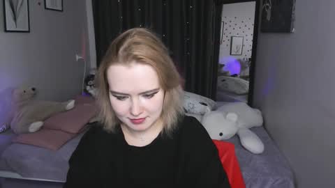 Fiona online show from March 25, 10:05 pm