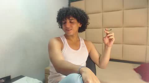 Snapshot of fire_boy69 chatting on October 3, 4:59 pm fire_boy69 online show from October 3, 4:59 pm