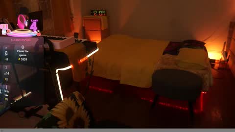 Lio Roxy online show from March 18, 4:07 am