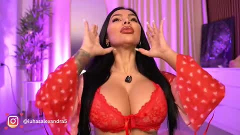 Fires Bomb 777 online show from February 17, 8:02 am