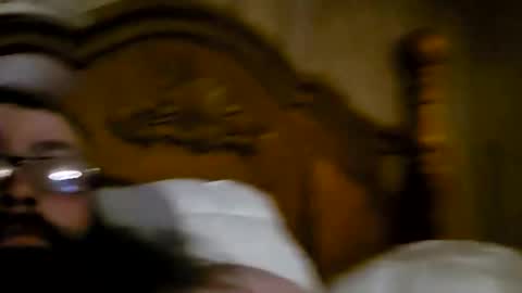 fishkeeper85 online show from March 29, 2:24 am