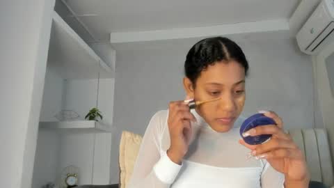 Flavia online show from May 9, 12:11 pm