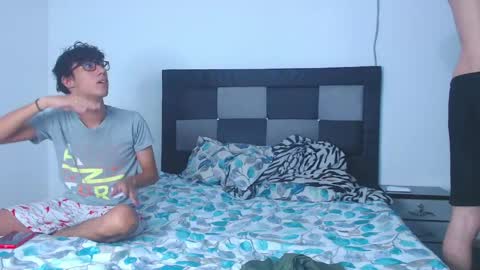 Steven and Daniel online show from April 15, 11:27 pm