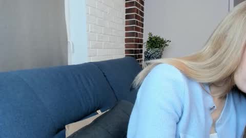 Amina online show from November 24, 12:59 pm