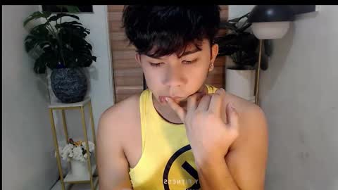 fletcher_dior23 online show from January 12, 4:41 am