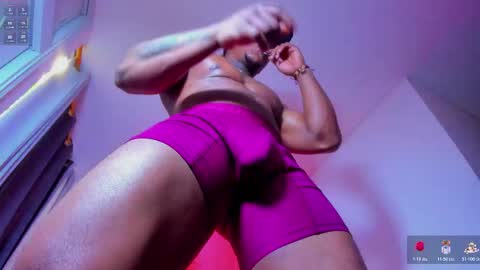 Flex Taylor  online show from December 15, 9:33 pm