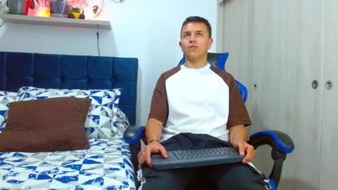 Nico online show from March 13, 9:51 pm