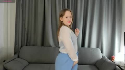 Doloras online show from March 8, 8:02 pm