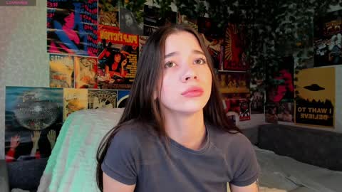 Snapshot of flirtykitty_ chatting on February 6, 10:21 pm Emely  online show from February 6, 10:21 pm