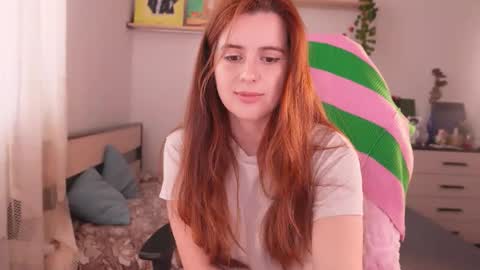 Eliza online show from May 8, 12:33 pm
