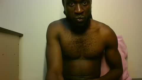 floppy_black online show from December 2, 8:18 pm