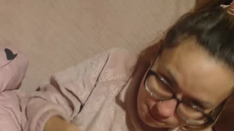 say meow and send tip  online show from November 13, 5:48 pm