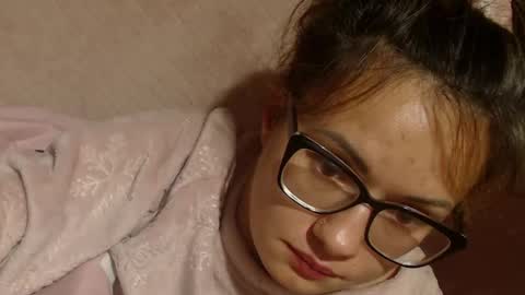 Snapshot of flowercandydoll13 chatting on October 23, 8:31 pm say meow and send tip  online show from October 23, 8:31 pm