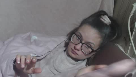 say meow and send tip  online show from February 7, 4:32 pm