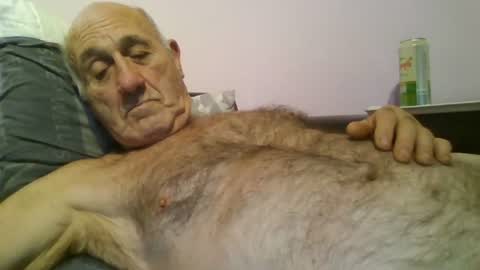 follador1001 online show from July 6, 8:11 pm