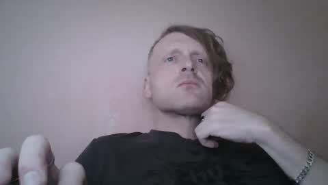 forgotten_lover online show from December 20, 2:48 pm