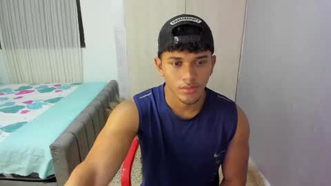 Snapshot of fox_evans chatting on October 16, 6:35 am Fox online show from October 16, 6:35 am