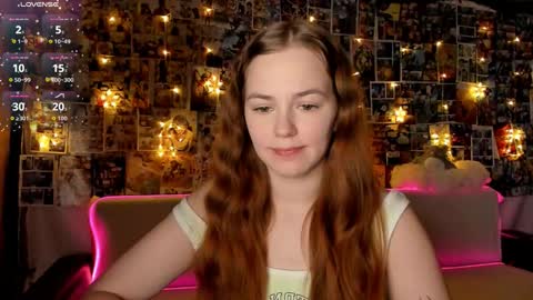 Lisa online show from January 11, 8:48 pm