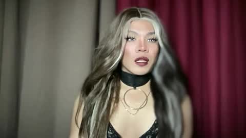 KITTY online show from February 6, 11:35 am