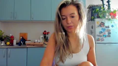 Foxy online show from November 8, 1:30 am