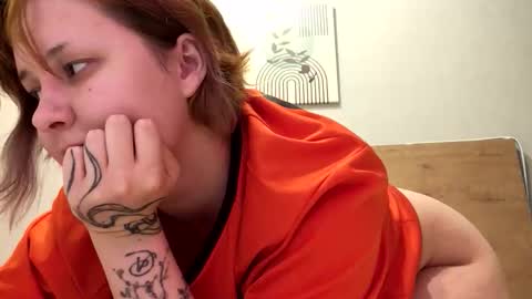 Kate online show from May 12, 4:05 pm