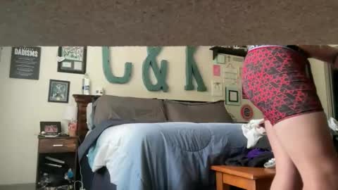 fp004 online show from December 4, 5:45 pm