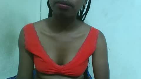 francinealdy online show from January 12, 4:30 am