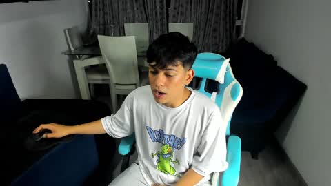 frank online show from February 7, 11:24 pm