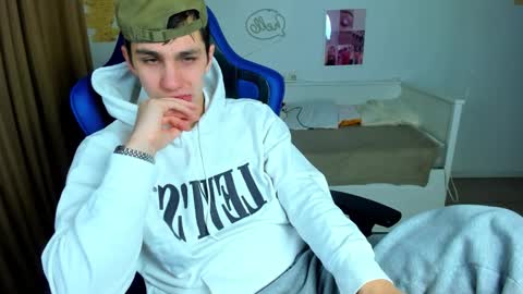 Frank online show from February 22, 7:12 am