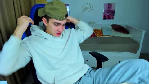 Frank online show from November 29, 4:31 am