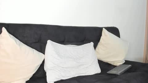 frank online show from November 12, 2:03 am