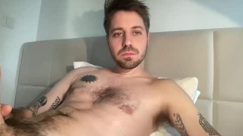 Snapshot of frankybiiig chatting on March 2, 3:16 pm thegoodandbiiig online show from March 2, 3:16 pm