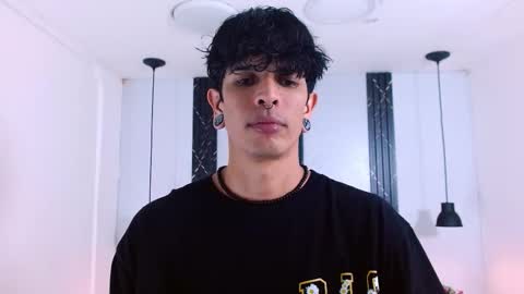 Franvill trato online show from November 25, 7:12 pm