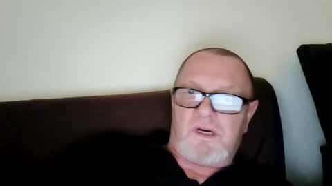 Wolfi online show from March 5, 9:29 am