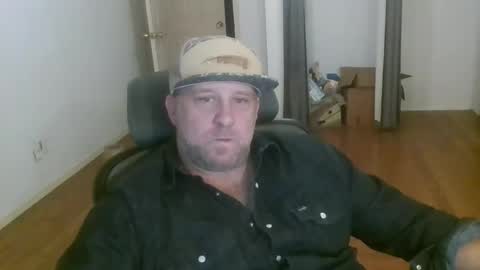 poundyouout1969 online show from November 27, 3:58 am