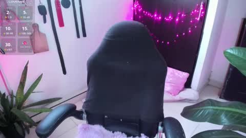 Lia Gomez online show from March 23, 9:53 pm