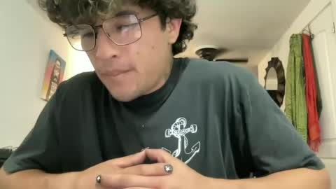 freakydlboii online show from June 18, 3:56 am