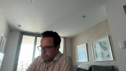 fredmarsone online show from January 15, 4:32 am