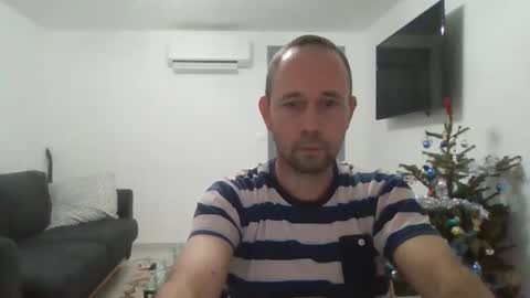 fredodu41 online show from December 7, 5:15 pm