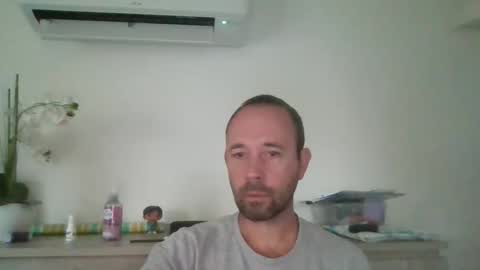 fredodu41 online show from November 15, 9:00 am