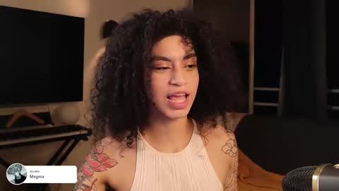 Snapshot of fresatanica chatting on February 27, 4:24 am Vale online show from February 27, 4:24 am