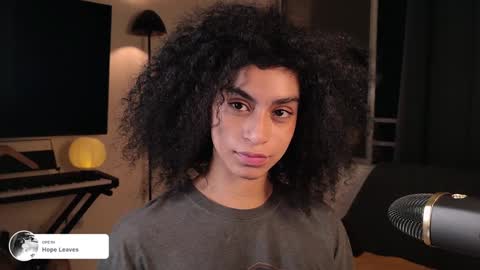 Snapshot of fresatanica chatting on January 23, 6:39 am Vale online show from January 23, 6:39 am