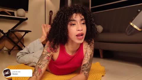 Snapshot of fresatanica chatting on March 10, 2:50 am Vale online show from March 10, 2:50 am