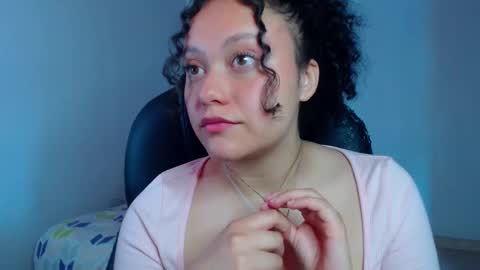 Louise  online show from December 19, 12:44 pm