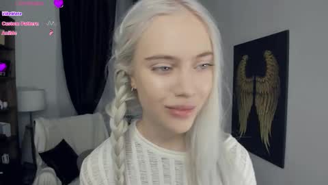 Freya online show from February 15, 7:23 pm