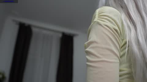 Freya online show from April 2, 7:32 pm