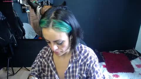 Snapshot of freyaa_sorceress chatting on February 12, 6:19 pm freyaa_sorceress online show from February 12, 6:19 pm