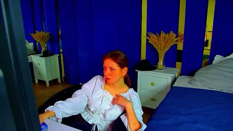 FreyaVey online show from January 15, 5:16 am