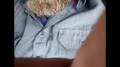 Snapshot of frickish chatting on December 9, 6:25 pm Frickish online show from December 9, 6:25 pm