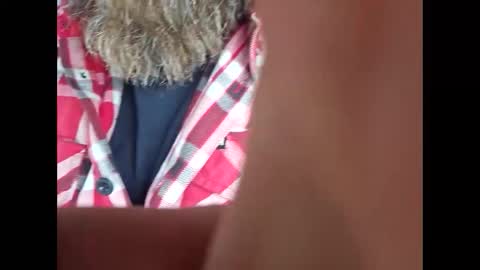 Snapshot of frickish chatting on December 5, 7:33 pm Frickish online show from December 5, 7:33 pm